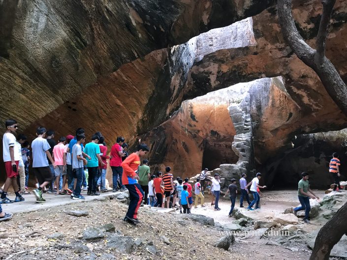 ‘Khushboo Gujarat Ki’ – Std 6-7 Saurashtra Darshan Trip