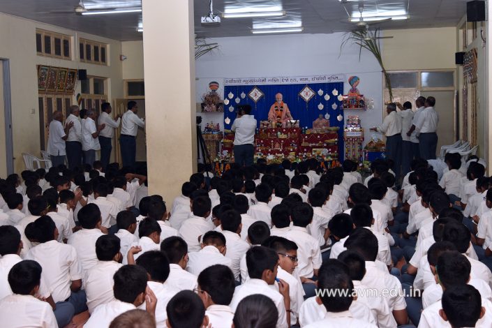 Festive Friday – Annkut Utsav at AVM