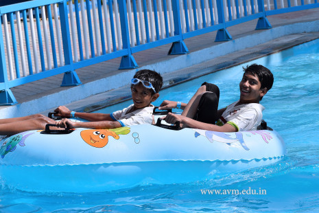 Std 7-9 Chilling out at Amaazia Water Park-Surat (251)