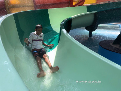 Std 7-9 Chilling out at Amaazia Water Park-Surat (150)