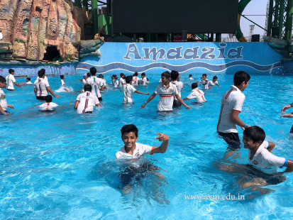 Std 7-9 Chilling out at Amaazia Water Park-Surat (143)