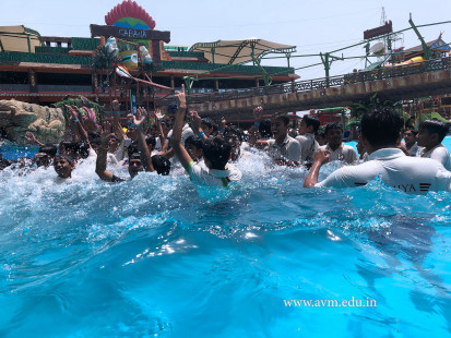 Std 7-9 Chilling out at Amaazia Water Park-Surat (174)