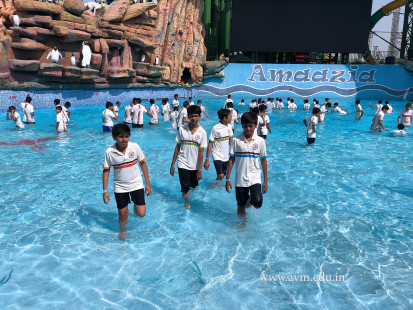 Std 7-9 Chilling out at Amaazia Water Park-Surat (141)