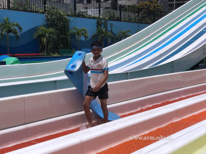Std 7-9 Chilling out at Amaazia Water Park-Surat (189)