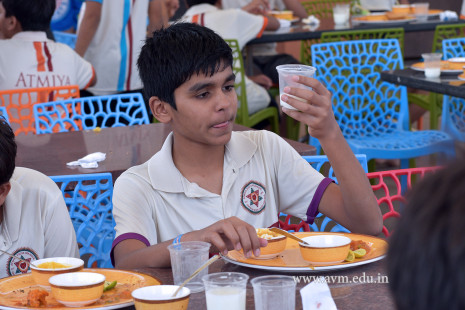 Std 7-9 Chilling out at Amaazia Water Park-Surat (234)