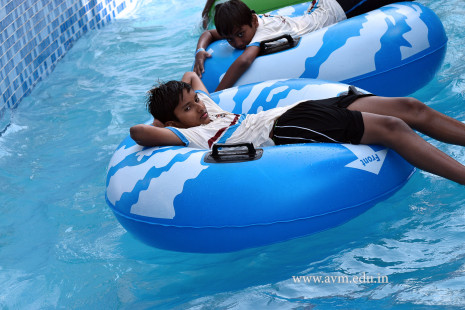 Std 7-9 Chilling out at Amaazia Water Park-Surat (267)