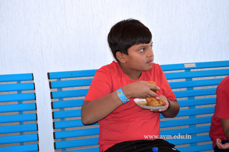 Std 7-9 Chilling out at Amaazia Water Park-Surat (294)