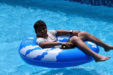 Std 7-9 Chilling out at Amaazia Water Park-Surat (131)