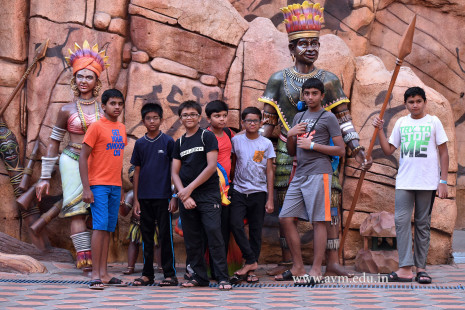 Std 7-9 Chilling out at Amaazia Water Park-Surat (290)