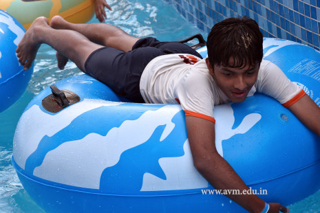 Std 7-9 Chilling out at Amaazia Water Park-Surat (263)