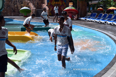 Std 7-9 Chilling out at Amaazia Water Park-Surat (68)