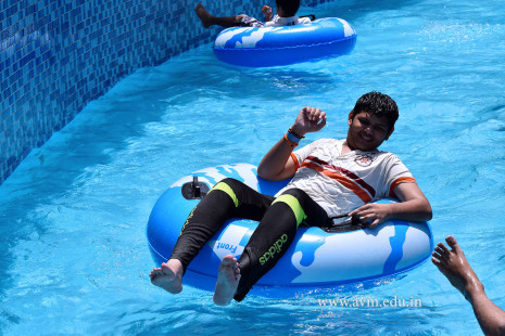 Std 7-9 Chilling out at Amaazia Water Park-Surat (135)