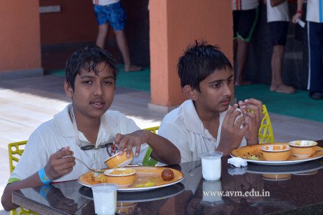 Std 7-9 Chilling out at Amaazia Water Park-Surat (219)
