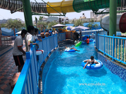 Std 7-9 Chilling out at Amaazia Water Park-Surat (192)