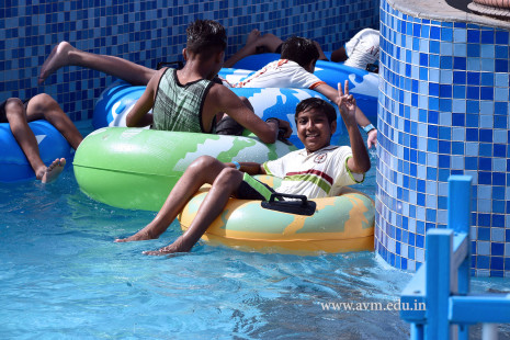 Std 7-9 Chilling out at Amaazia Water Park-Surat (252)