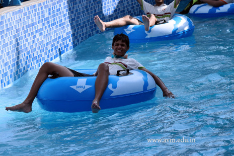 Std 7-9 Chilling out at Amaazia Water Park-Surat (264)