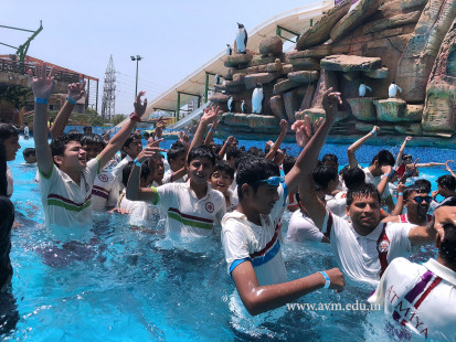 Std 7-9 Chilling out at Amaazia Water Park-Surat (172)