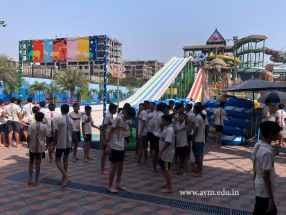 Std 7-9 Chilling out at Amaazia Water Park-Surat (140)
