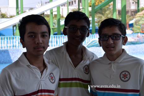 Std 7-9 Chilling out at Amaazia Water Park-Surat (64)