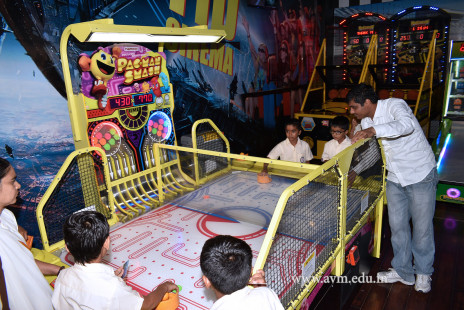 Std 3 & 4 Fun-filled Day Out in Surat (59)