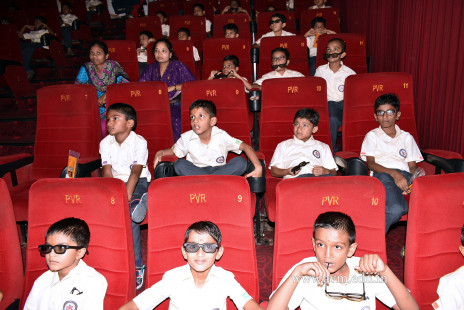 Std 3 & 4 Fun-filled Day Out in Surat (31)