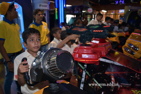 Std 3 & 4 Fun-filled Day Out in Surat (129)