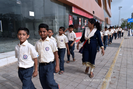 Std 3 & 4 Fun-filled Day Out in Surat (18)