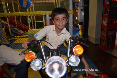 Std 3 & 4 Fun-filled Day Out in Surat (143)