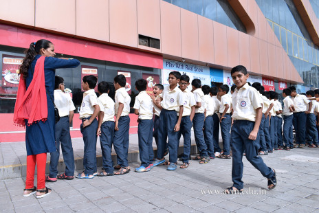 Std 3 & 4 Fun-filled Day Out in Surat (15)