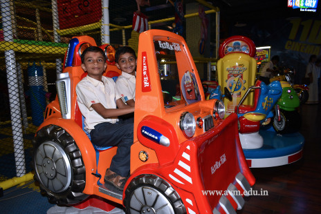 Std 3 & 4 Fun-filled Day Out in Surat (55)