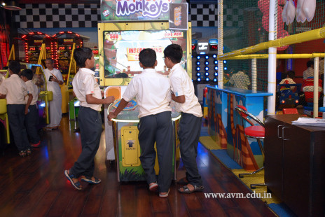 Std 3 & 4 Fun-filled Day Out in Surat (100)