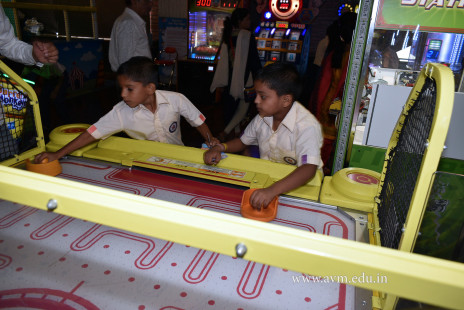 Std 3 & 4 Fun-filled Day Out in Surat (57)