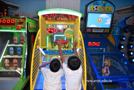 Std 3 & 4 Fun-filled Day Out in Surat (104)