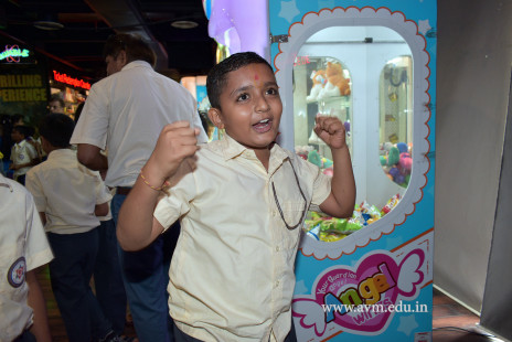 Std 3 & 4 Fun-filled Day Out in Surat (74)