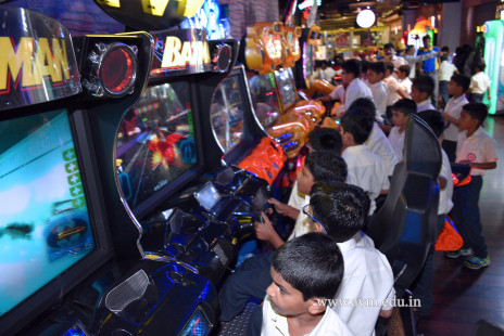 Std 3 & 4 Fun-filled Day Out in Surat (72)