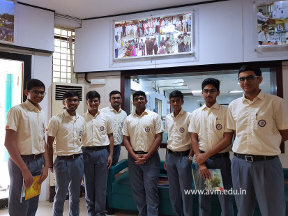 Std 11-12 Biology students' visit to Research Centres (1)