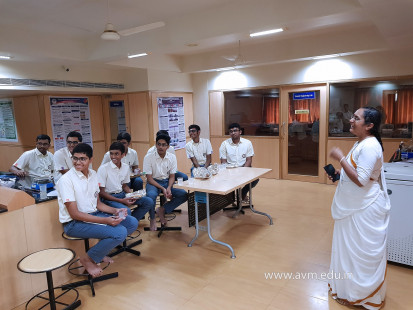 Std 11-12 Biology students' visit to Research Centres (91)