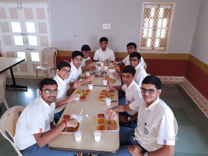 Std 11-12 Biology students' visit to Research Centres (23)