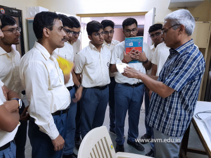 Std 11-12 Biology students' visit to Research Centres (31)