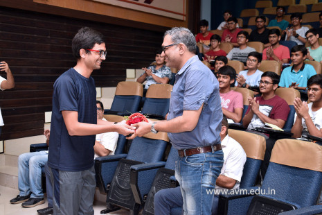 Prof A A Natu (NCL, IISER Pune) inspires AVM students (25)