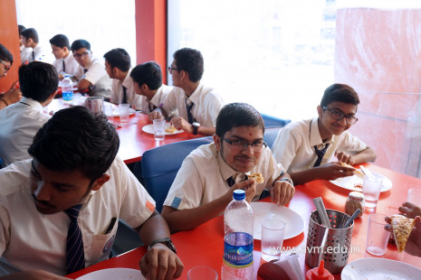 Std 10's visit to Madhi Sugar Factory & Paper Mill (61)