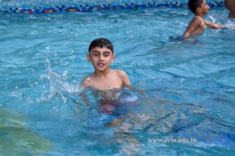 Std 1 Students Chill out at the Pool (20)