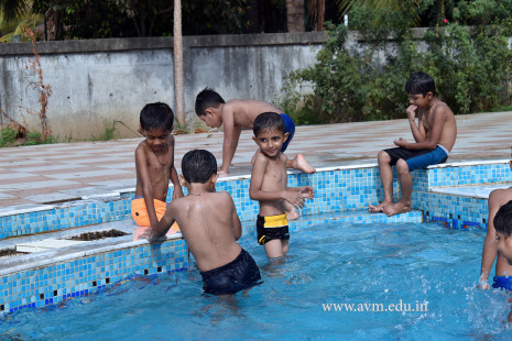 Std 1 Students Chill out at the Pool (24)