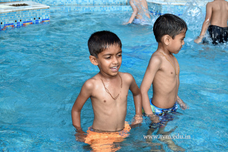 Std 1 Students Chill out at the Pool (22)