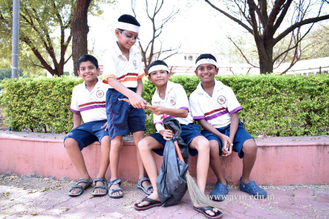 Juniors on Swachh AVM Mission on Gandhi Jayanti (19)