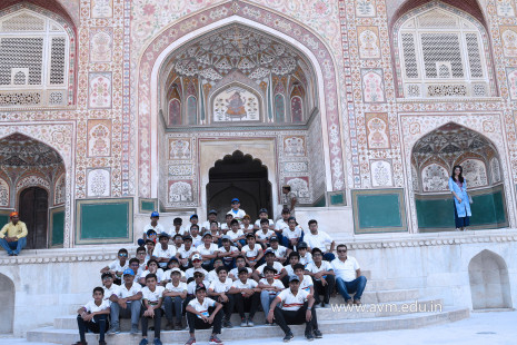 Std-9-10-Trip-to-Jaipur---a-city-of-Glorious-Past-8-(45)