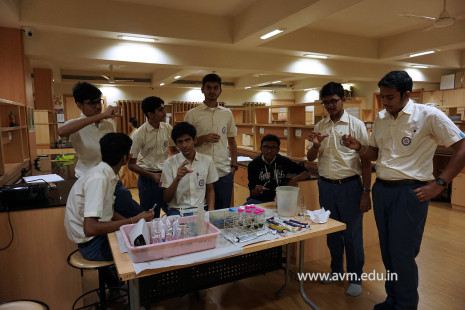 Std 11-12 Biology students - Visit to Research Centres (58)