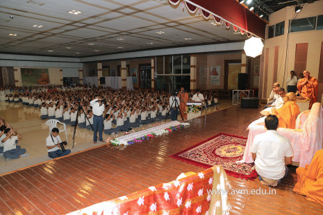 Swamishree's Divine Visit to AVM (71)
