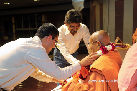 Swamishree's Divine Visit to AVM (52)