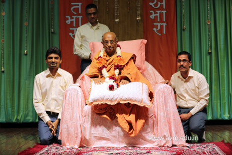 Swamishree's Divine Visit to AVM (53)